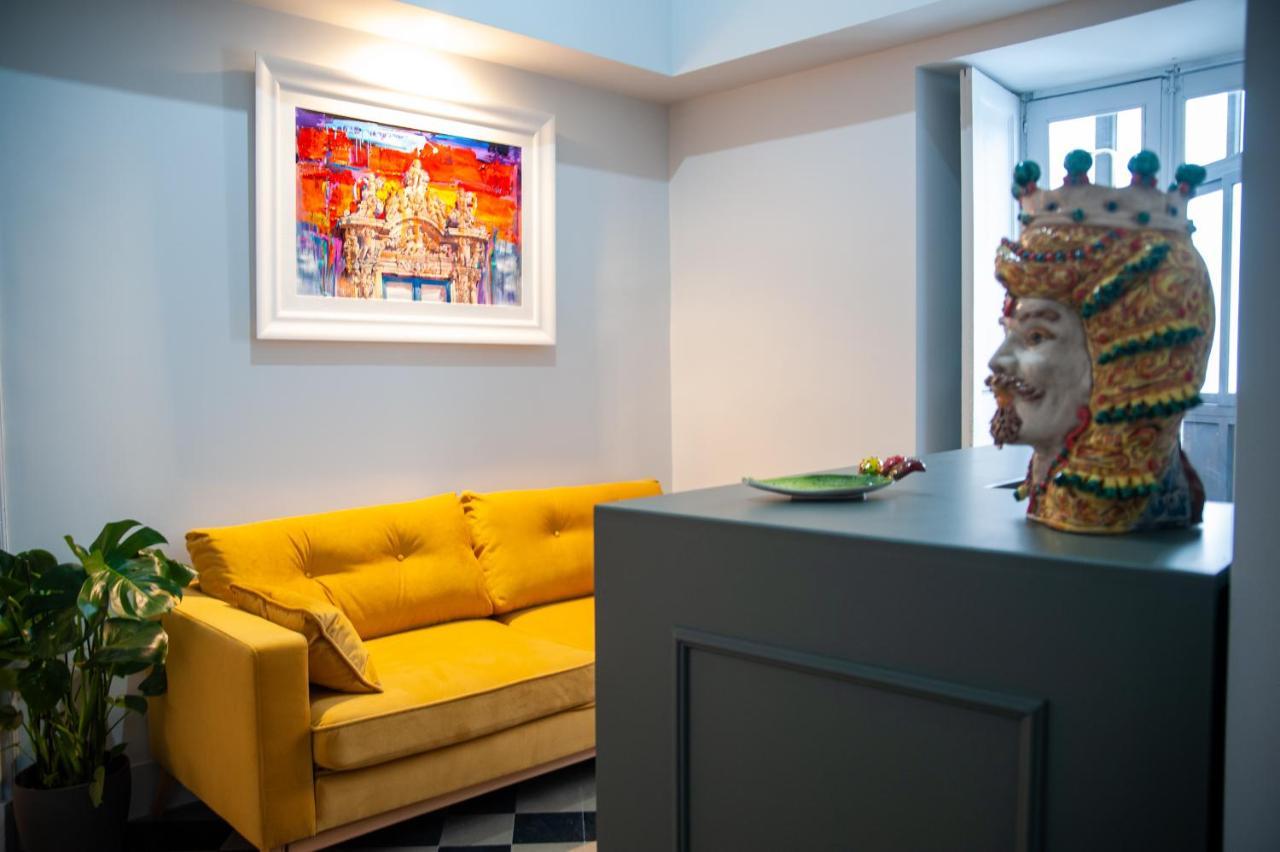 Catarina Suites - Centro Storico Katanya Dış mekan fotoğraf